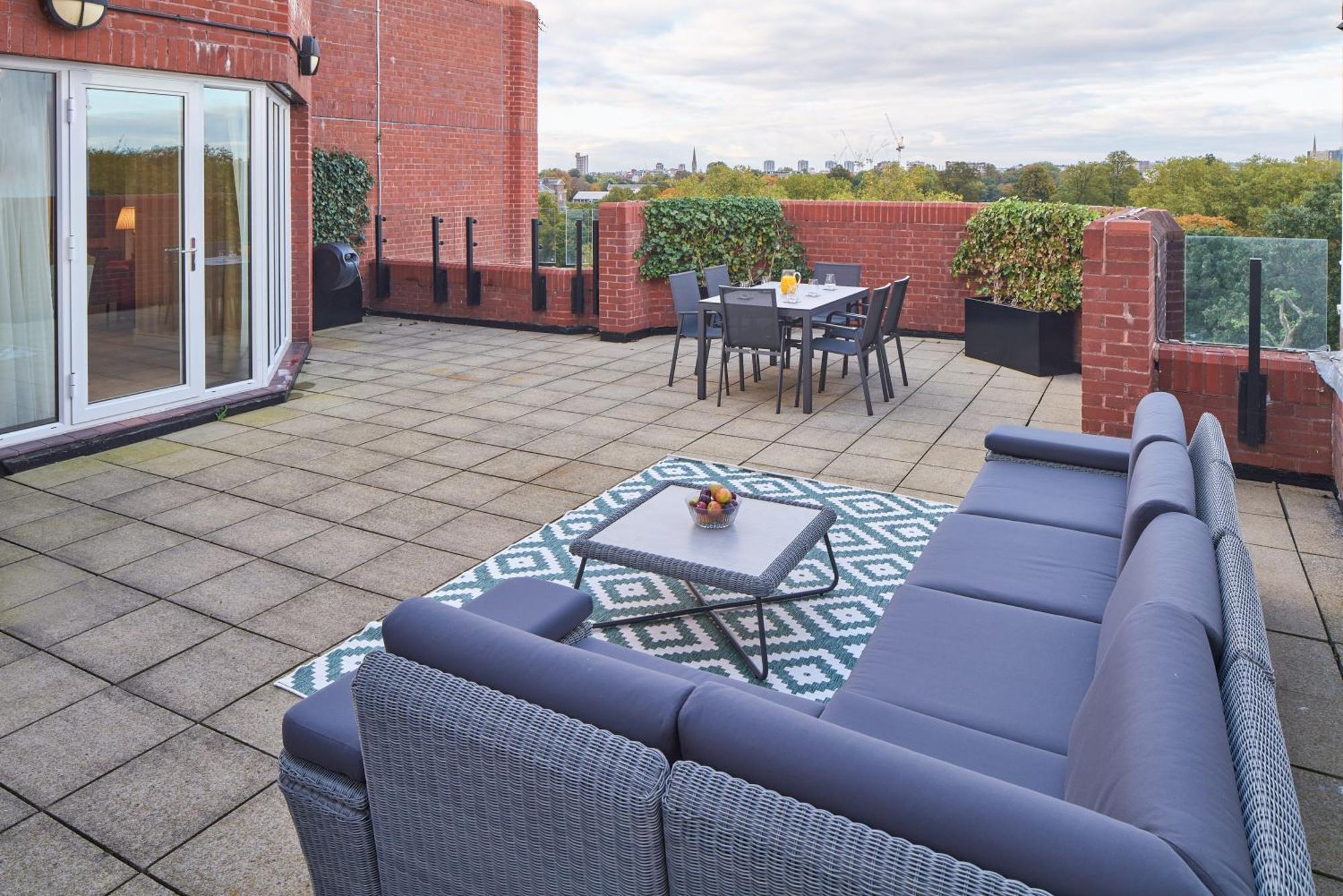 Cheval Thorney Court At Hyde Park London