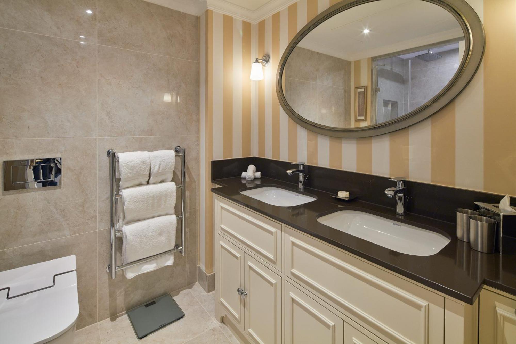Aparthotel Cheval Thorney Court At Hyde Park 5*