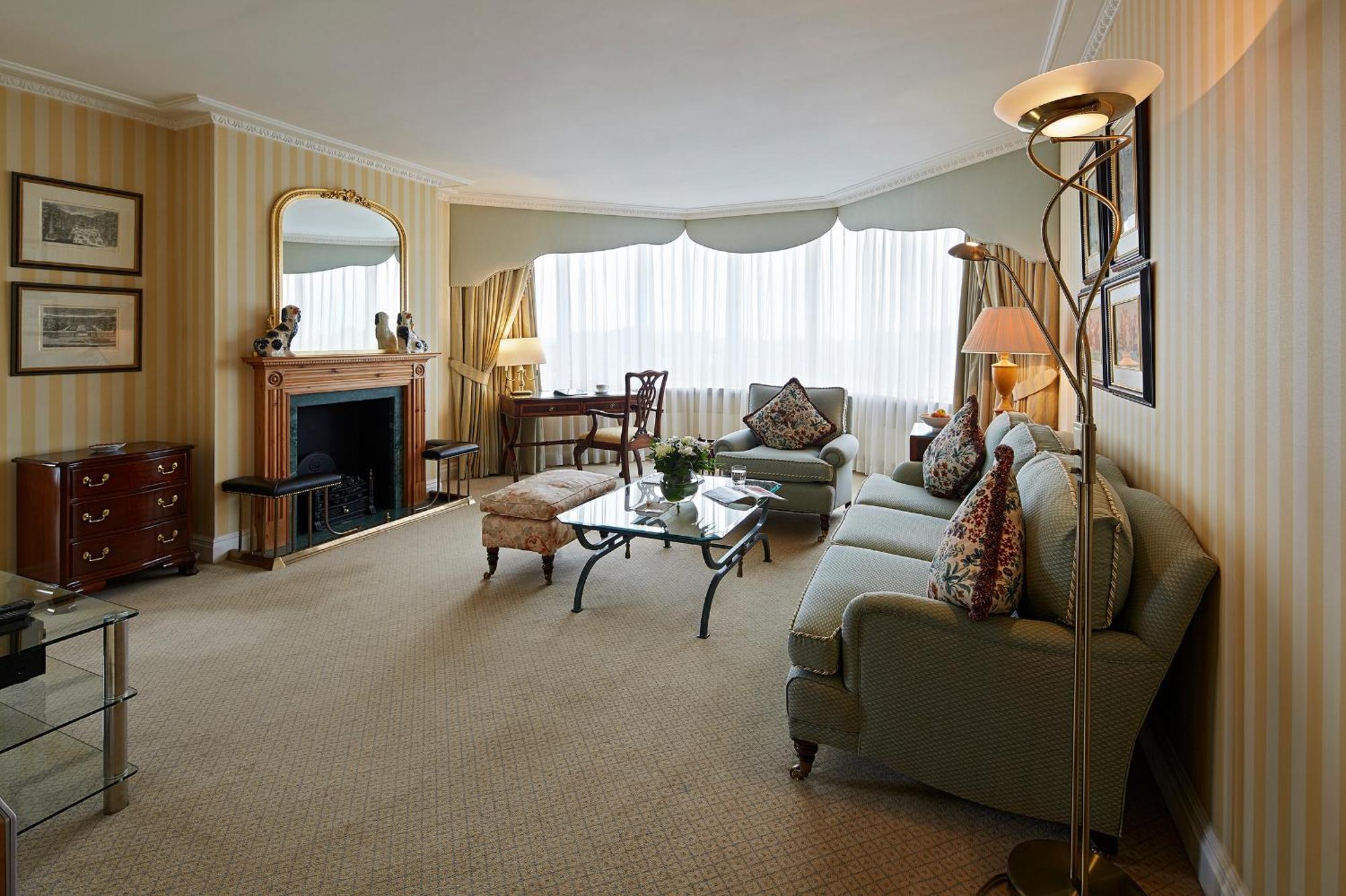 Cheval Thorney Court At Hyde Park 5*